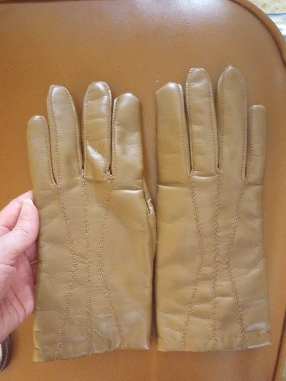 Vintage Retro Brown Vinyl Gloves w/ White Acrylic Knit Lining, WPL, Size B